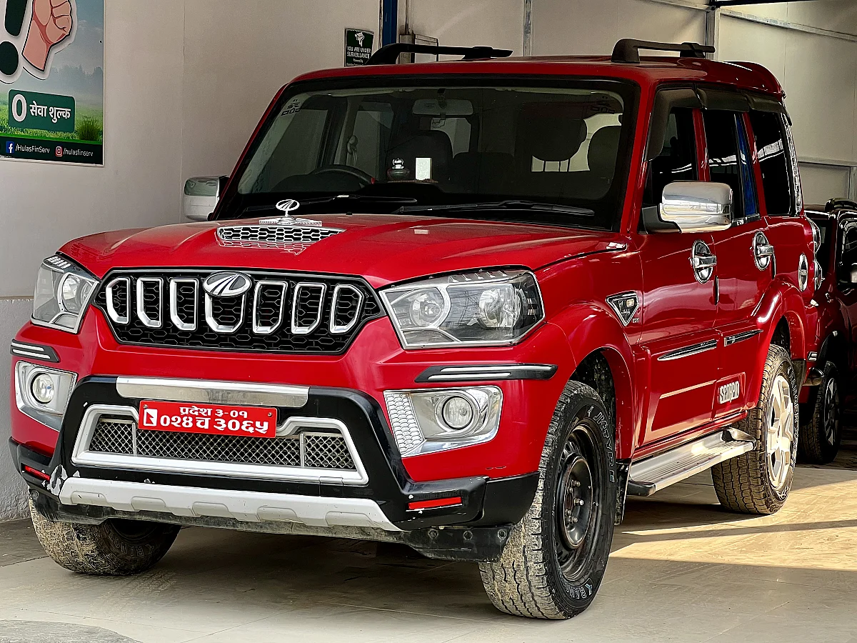Mahindra Scorpio S5