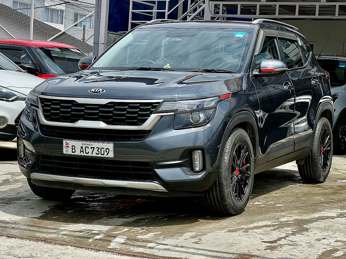 KIA Seltos HTK +