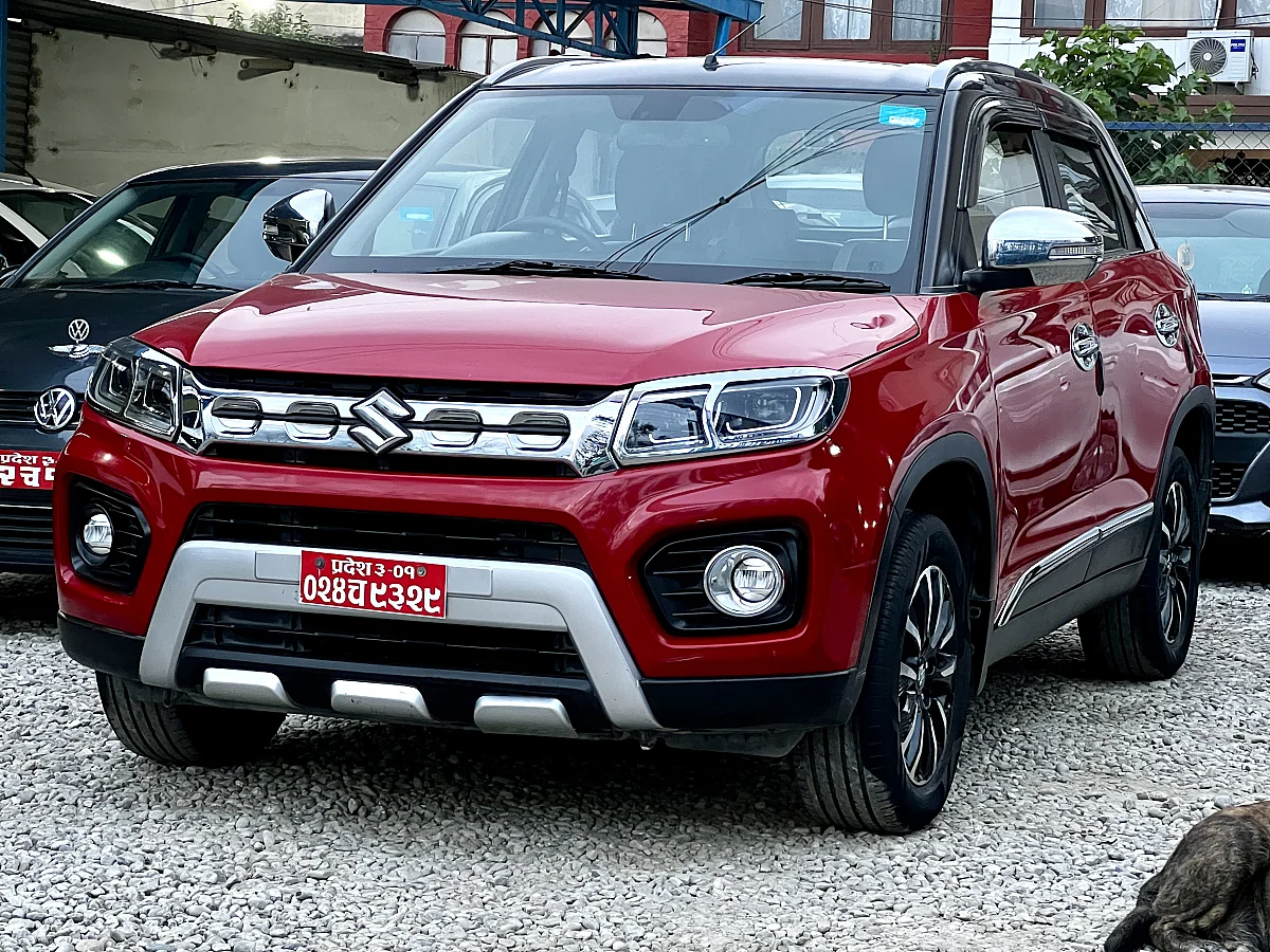 Suzuki Brezza ZXI +