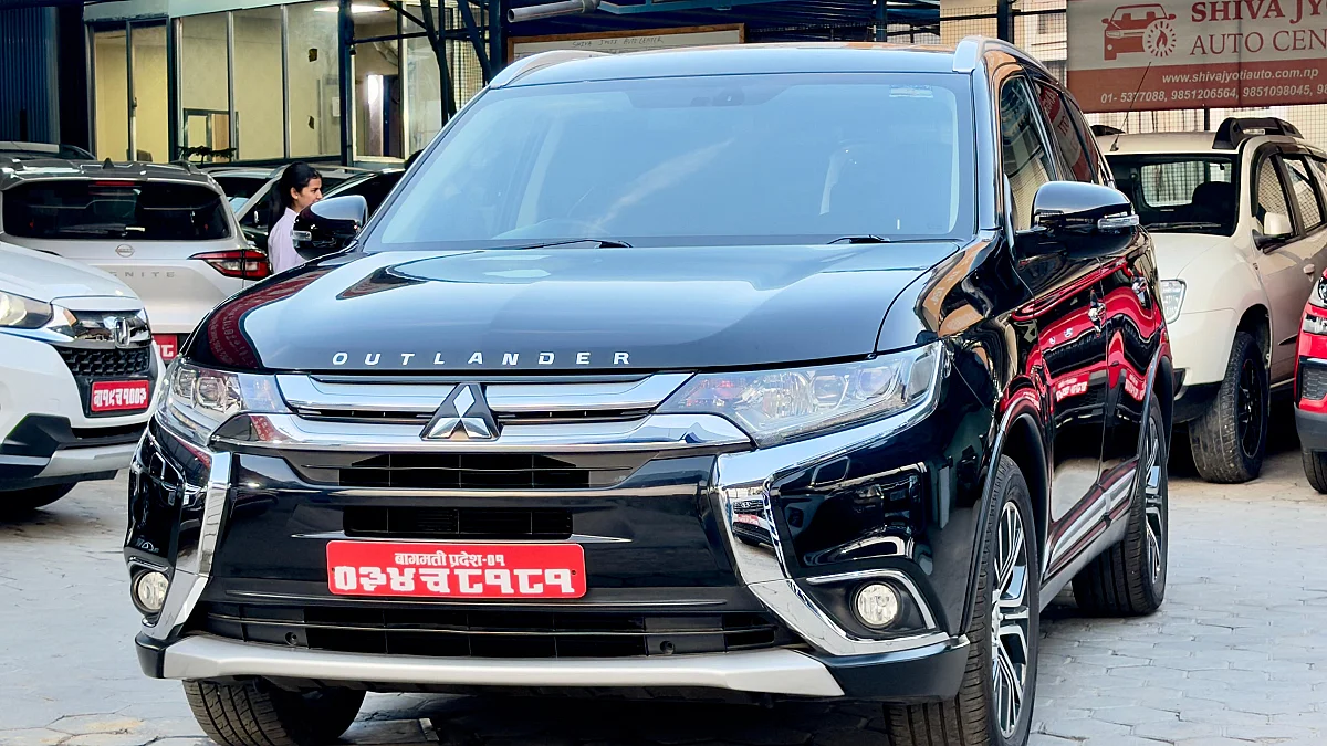 Mitsubhisi Outlander 4WD