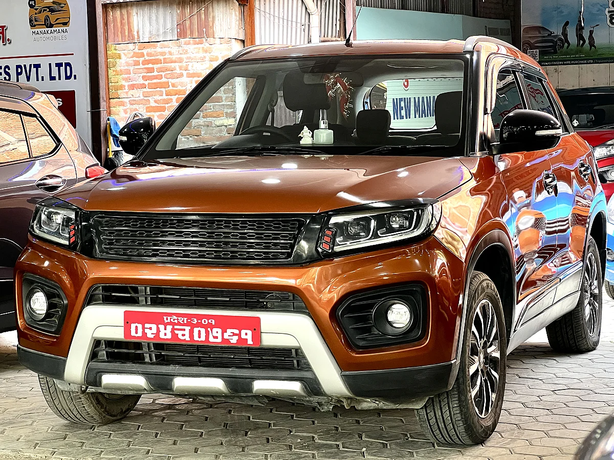 Suzuki Brezza ZXI +
