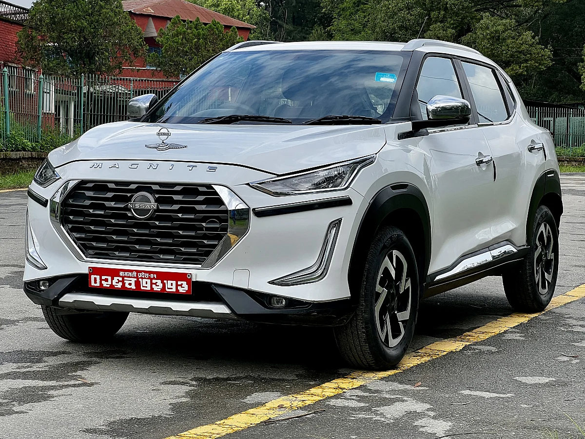 Nissan Magnite XV