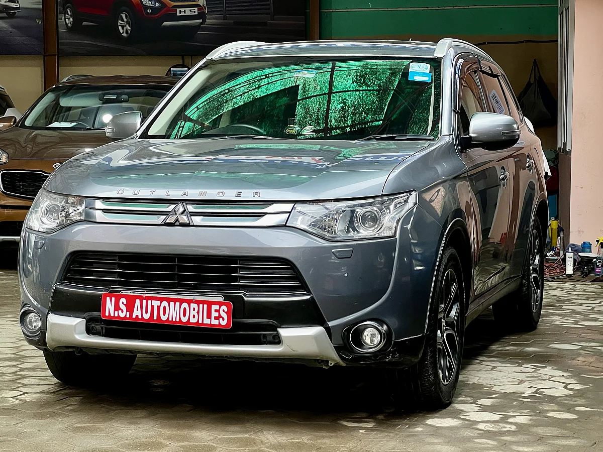 Mitsubishi Outlander 4WD