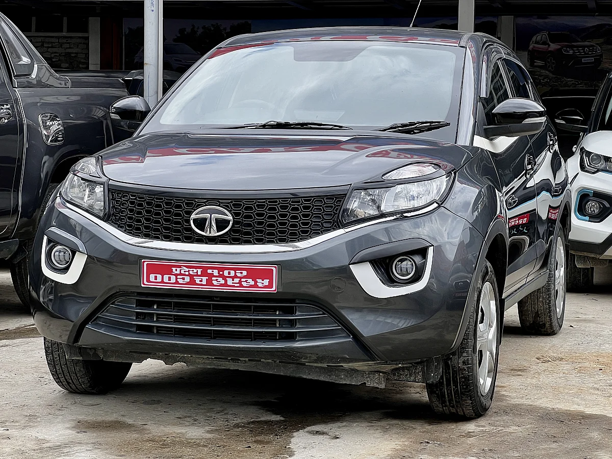 Tata Nexon xm