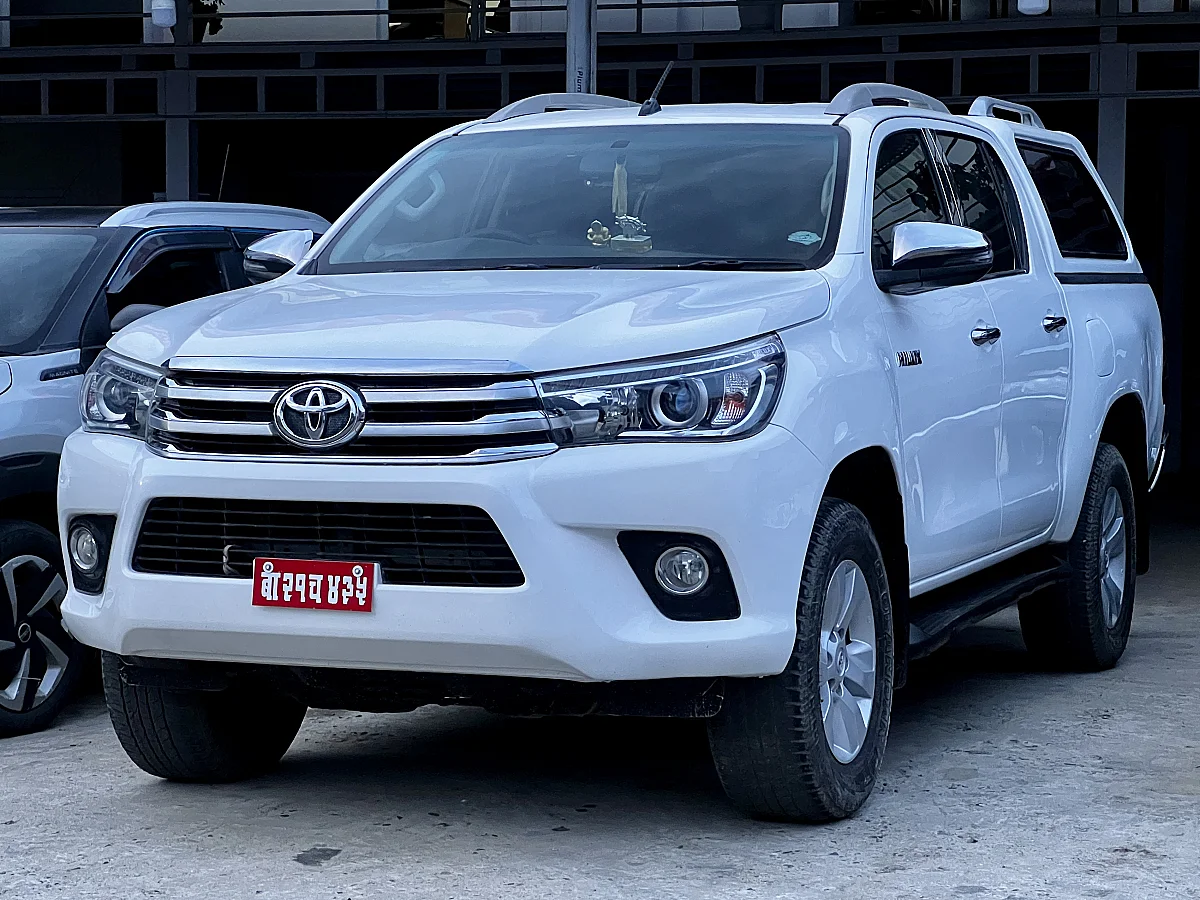 Toyota Hilux Revo