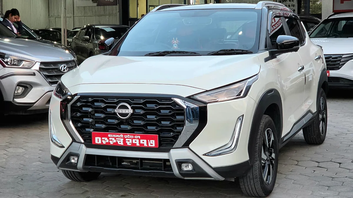 Nissan Magnite XV Premium