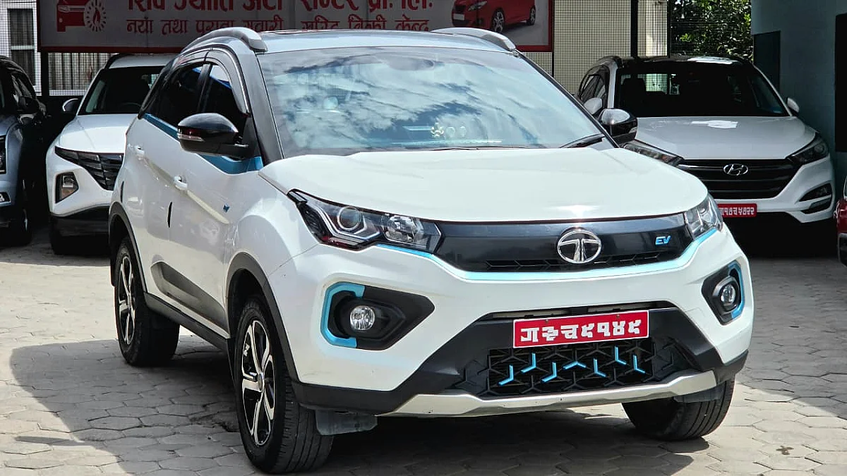 Tata Nexon XZ+ LUX EV