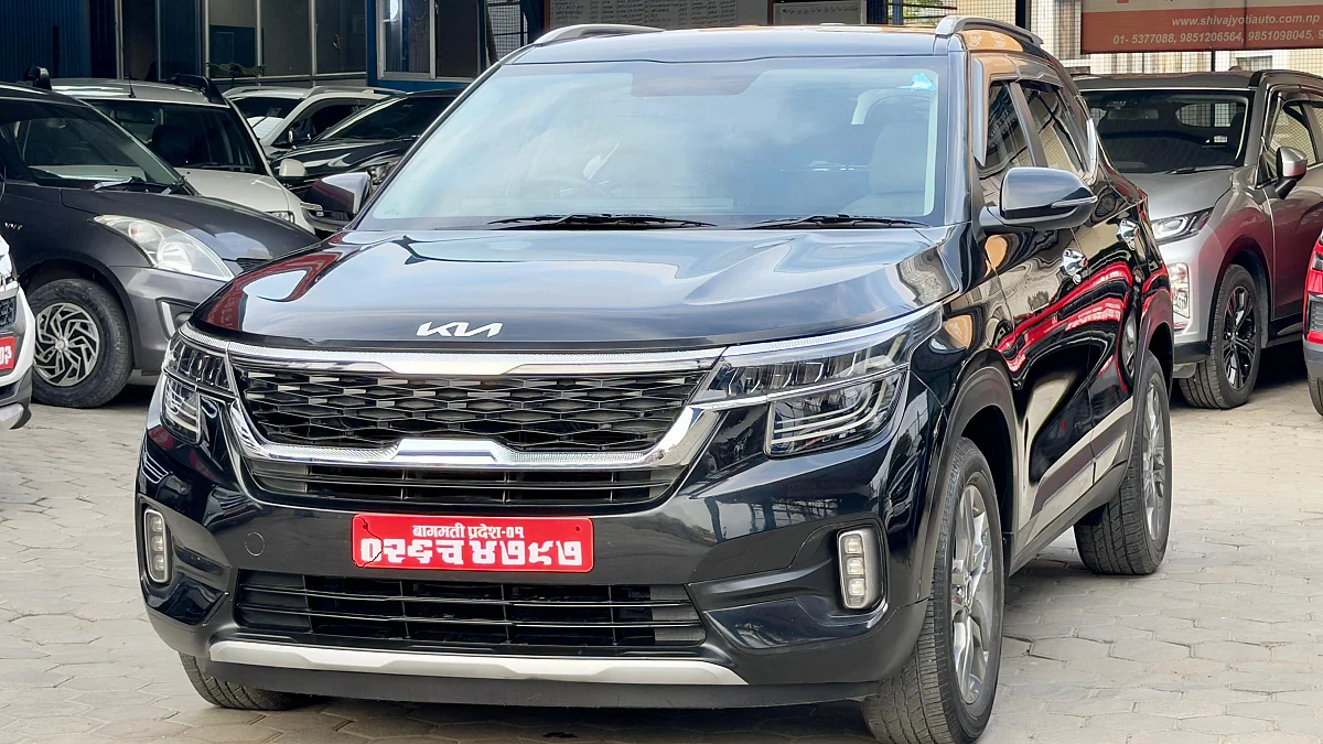 KIA Seltos HTX IVT