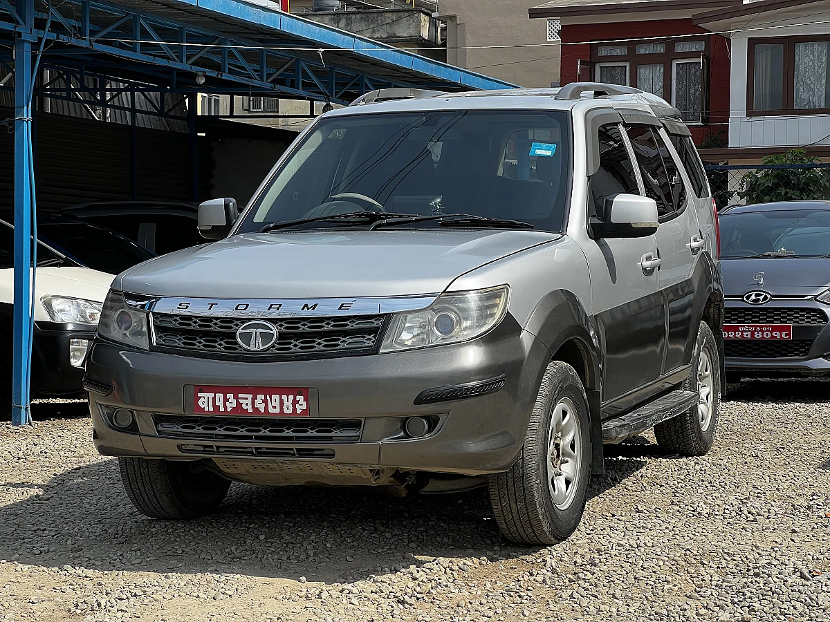 Tata Safari Stome